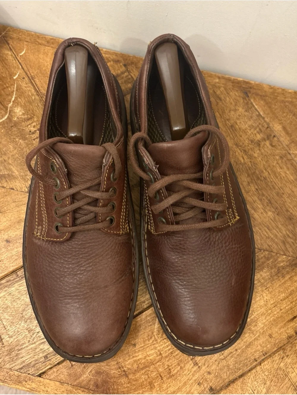 Born Shoes Mens Size 9.5 Brown Leather Oxford Comfort Walking Casual M6650